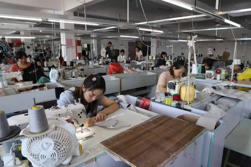 家門口的服裝廠 就業(yè)脫貧的溫馨港灣